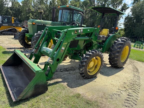 Image of John Deere 5055E equipment image 1