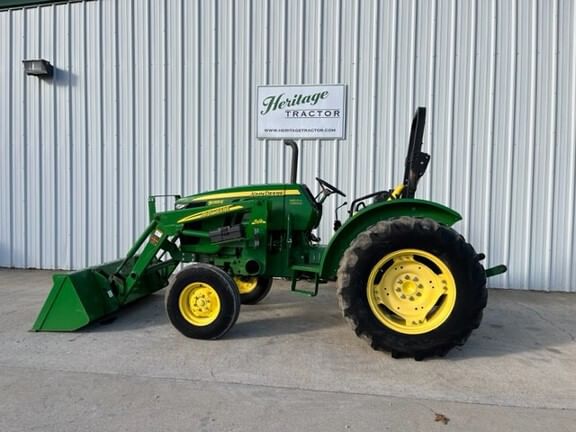 Main image John Deere 5055E