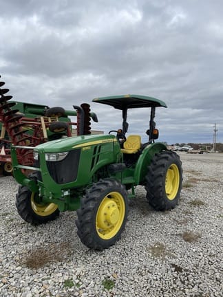 Main image John Deere 5055E