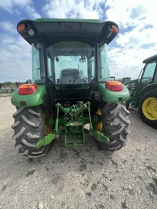 Image of John Deere 5055E equipment image 2