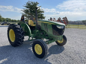 Main image John Deere 5055E