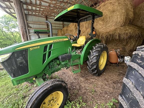 Image of John Deere 5055E Primary image