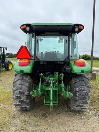 Image of John Deere 5055E equipment image 2