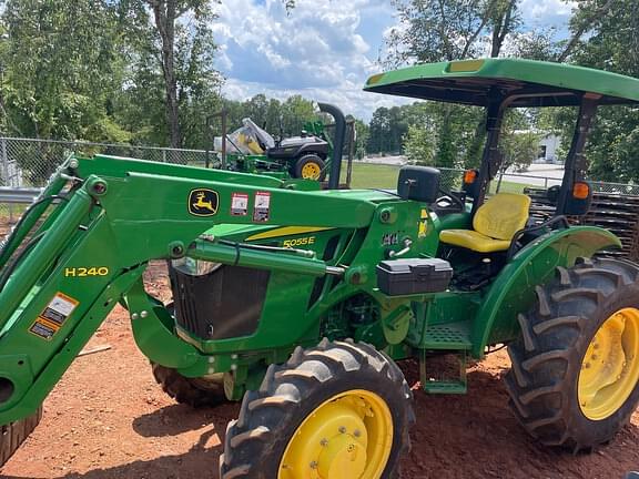 Image of John Deere 5055E equipment image 1