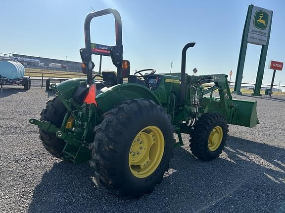 Image of John Deere 5055E equipment image 4