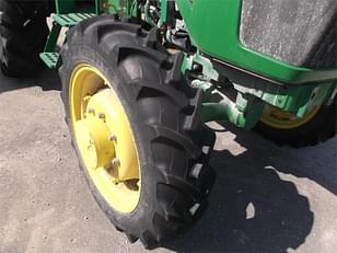 Main image John Deere 5055E 12