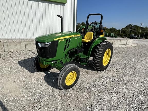 Image of John Deere 5055E Primary image