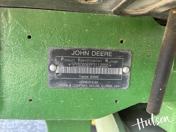 Image of John Deere 5055E equipment image 4