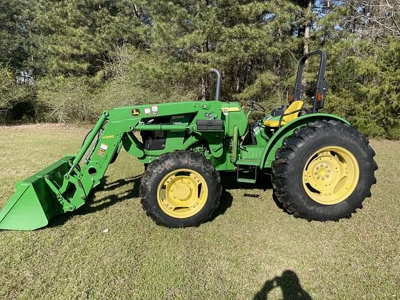 Image of John Deere 5055E equipment image 1