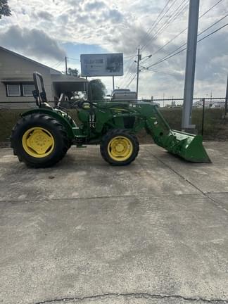 Image of John Deere 5055E equipment image 2