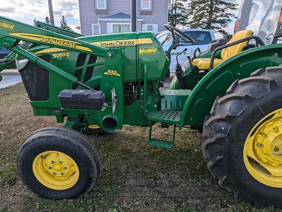 Image of John Deere 5055E equipment image 3