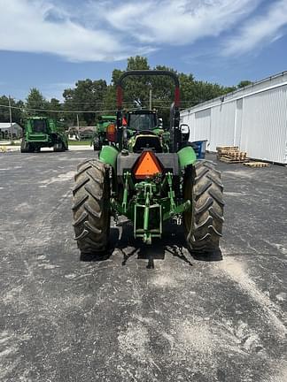 Image of John Deere 5055E equipment image 1