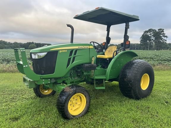 Image of John Deere 5055E Primary image