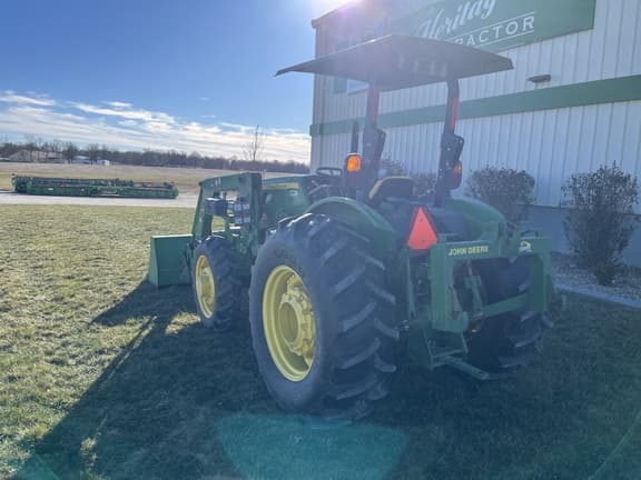 Image of John Deere 5055E equipment image 3