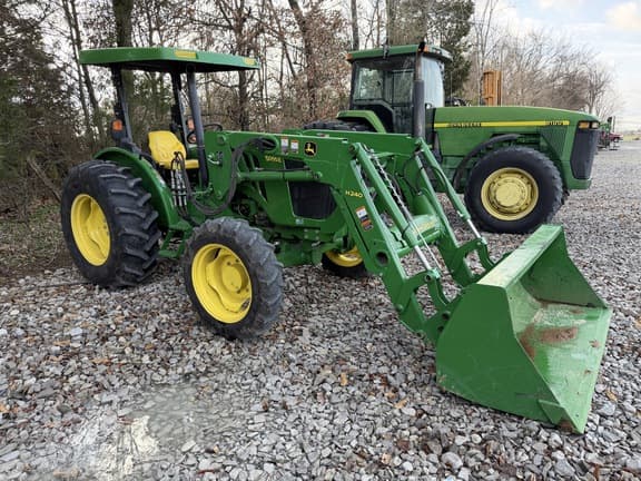 Image of John Deere 5055E Primary image
