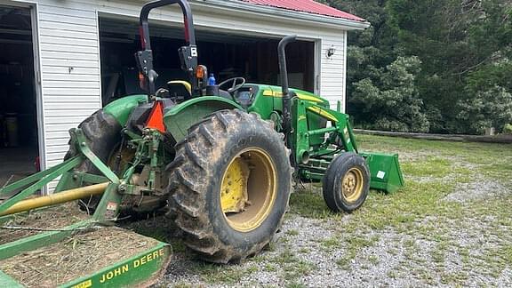 Image of John Deere 5055E equipment image 1