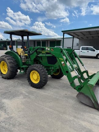 Main image John Deere 5055E