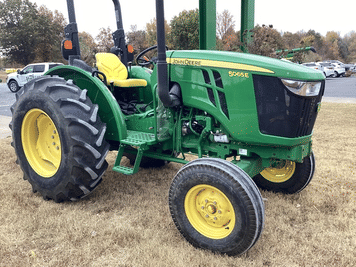 Main image John Deere 5065E