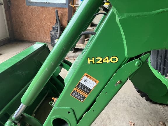 Image of John Deere 5065E equipment image 1