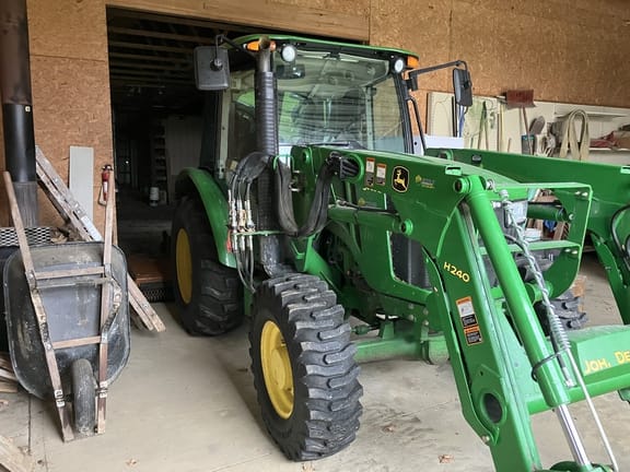2015 John Deere 5065E Equipment Image0