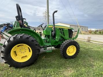 Main image John Deere 5065E