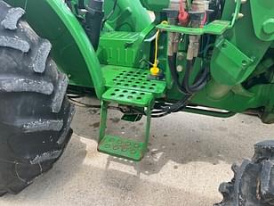 Main image John Deere 5065E 14