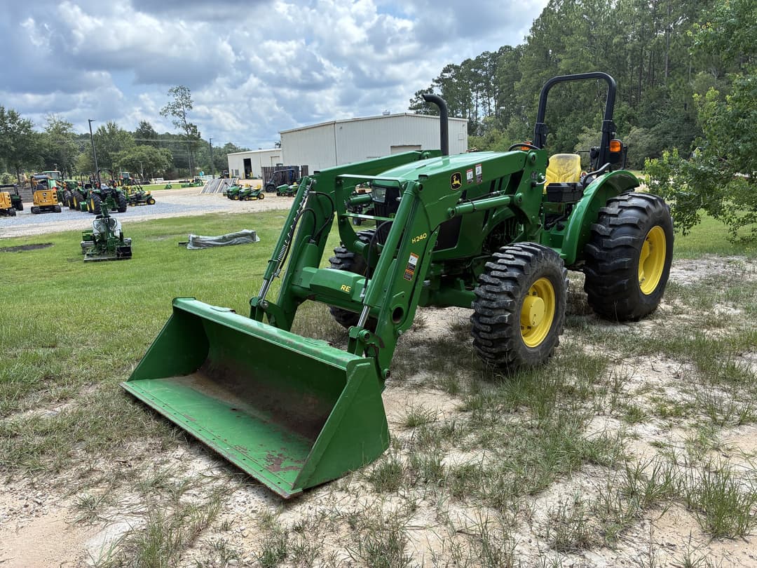 Image of John Deere 5065E Primary image