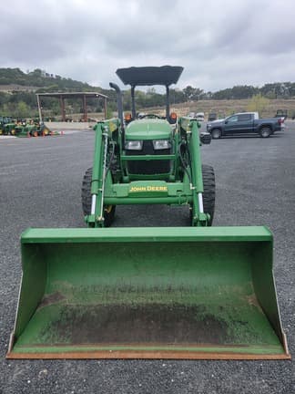 Image of John Deere 5065E equipment image 2