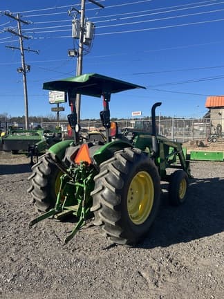 Image of John Deere 5065E equipment image 4