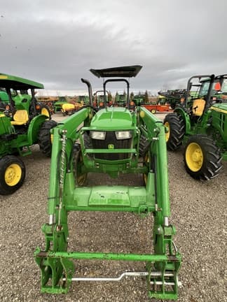 Image of John Deere 5065E equipment image 2