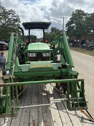 Image of John Deere 5065E equipment image 2