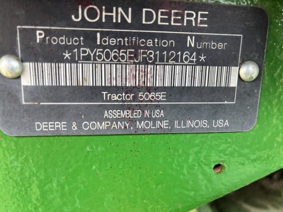 Image of John Deere 5065E equipment image 2