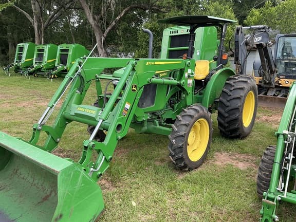Image of John Deere 5065E equipment image 2