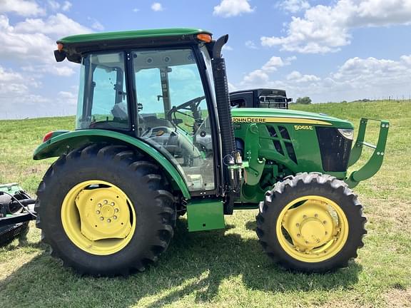 Image of John Deere 5065E Primary image