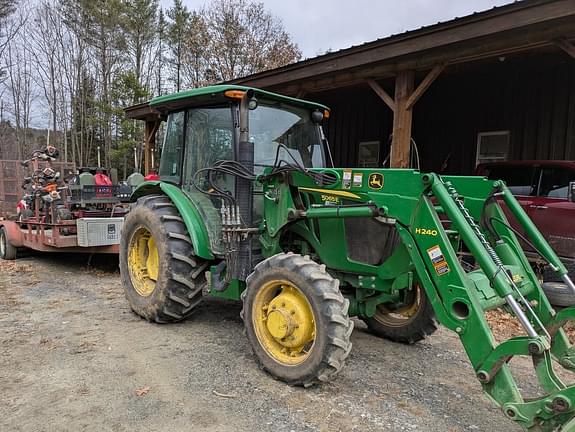 Image of John Deere 5065E equipment image 1