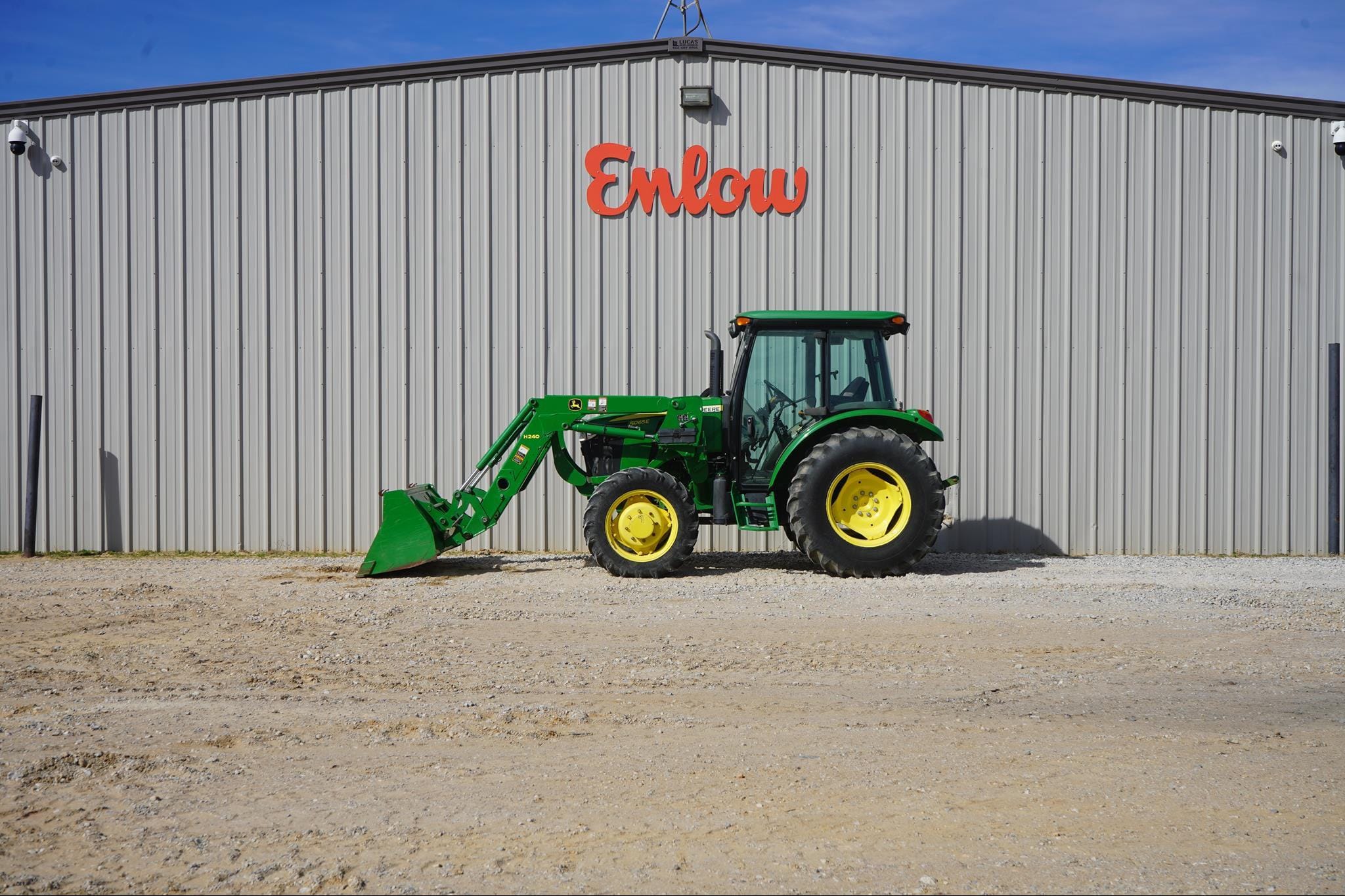 2015 John Deere 5065E Equipment Image0