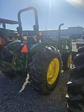 Main image John Deere 5065E 5