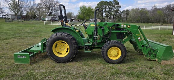 Image of John Deere 5065E equipment image 1