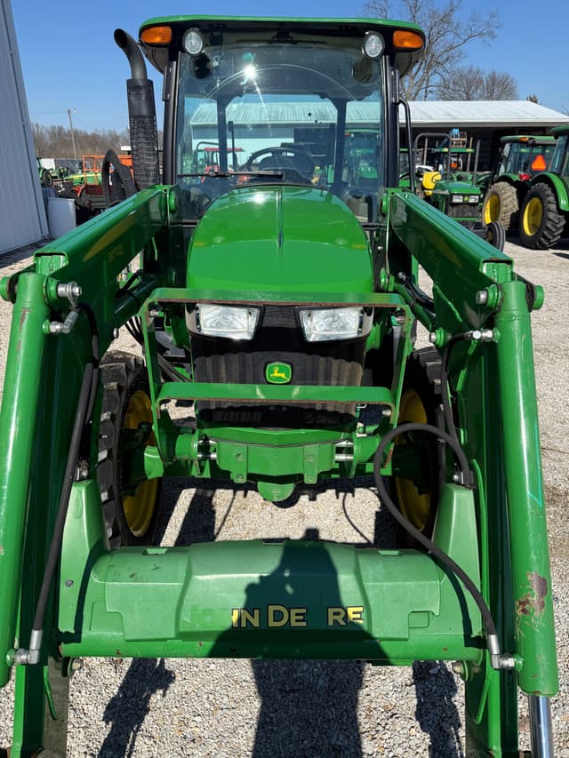 Image of John Deere 5075E equipment image 2