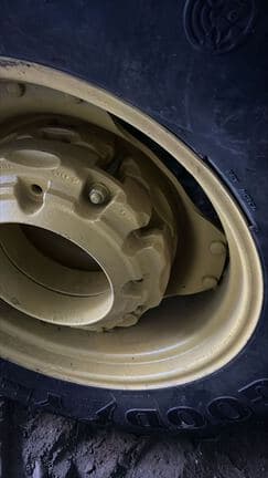 Image of John Deere 5075E equipment image 4