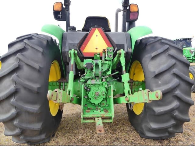 Image of John Deere 5075E equipment image 4