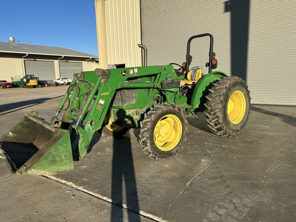 Image of John Deere 5075E equipment image 1