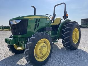 Main image John Deere 5075E 3