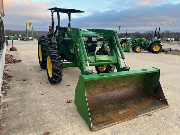 Image of John Deere 5075E equipment image 1