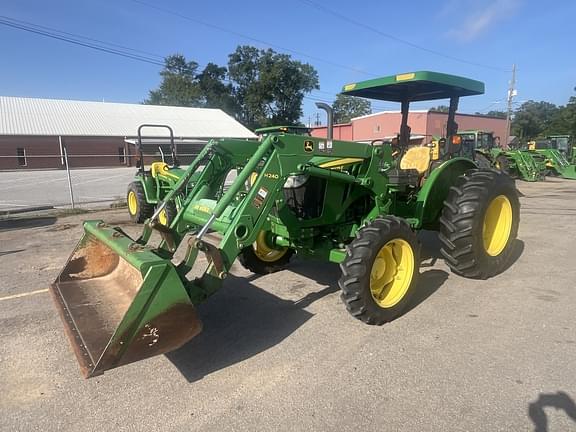 Image of John Deere 5075E equipment image 1