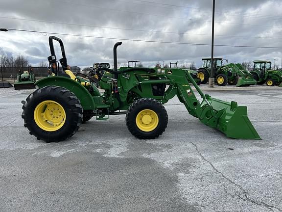 Image of John Deere 5075E equipment image 4