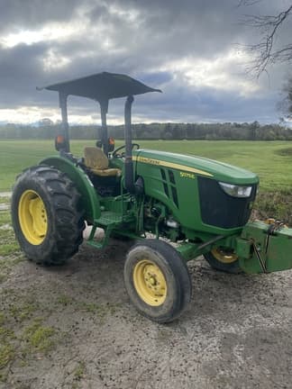 Image of John Deere 5075E equipment image 1