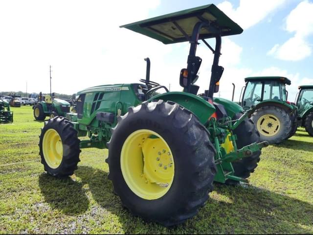 Image of John Deere 5075E equipment image 3