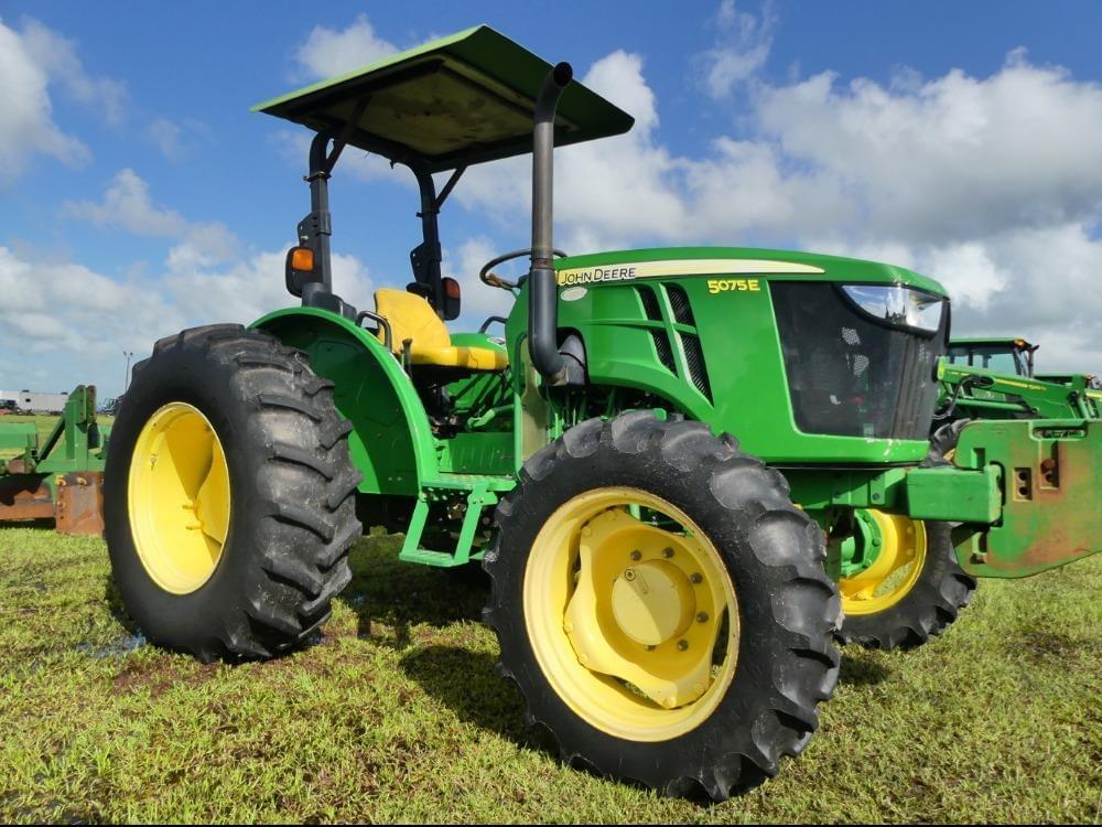 Image of John Deere 5075E Primary image
