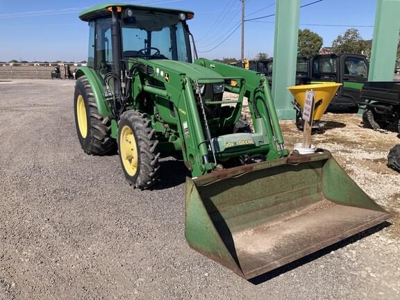 Image of John Deere 5075E equipment image 3